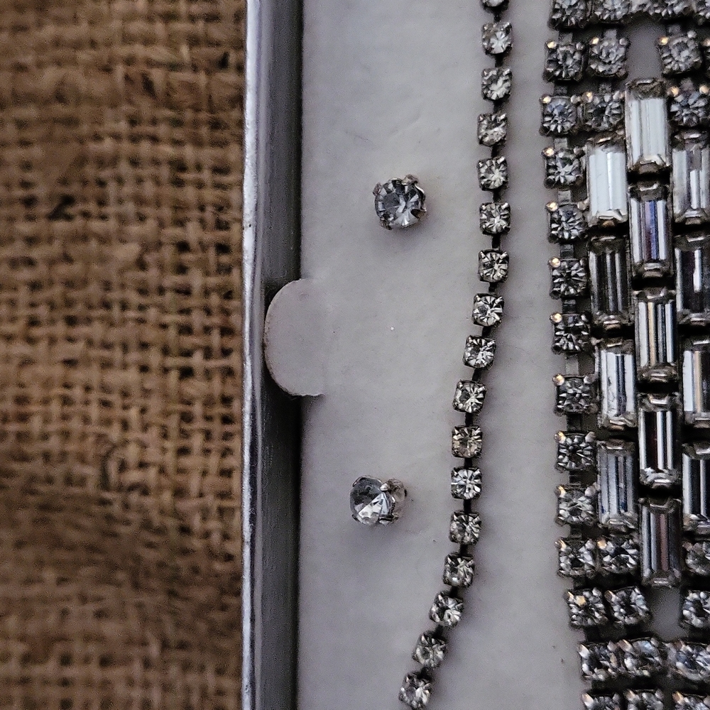 Vintage Rhinestone set - Picture 4 of 5